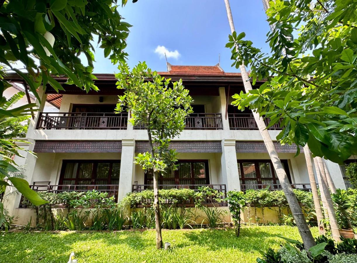 The Rim Chiang Mai Hotel Exterior photo