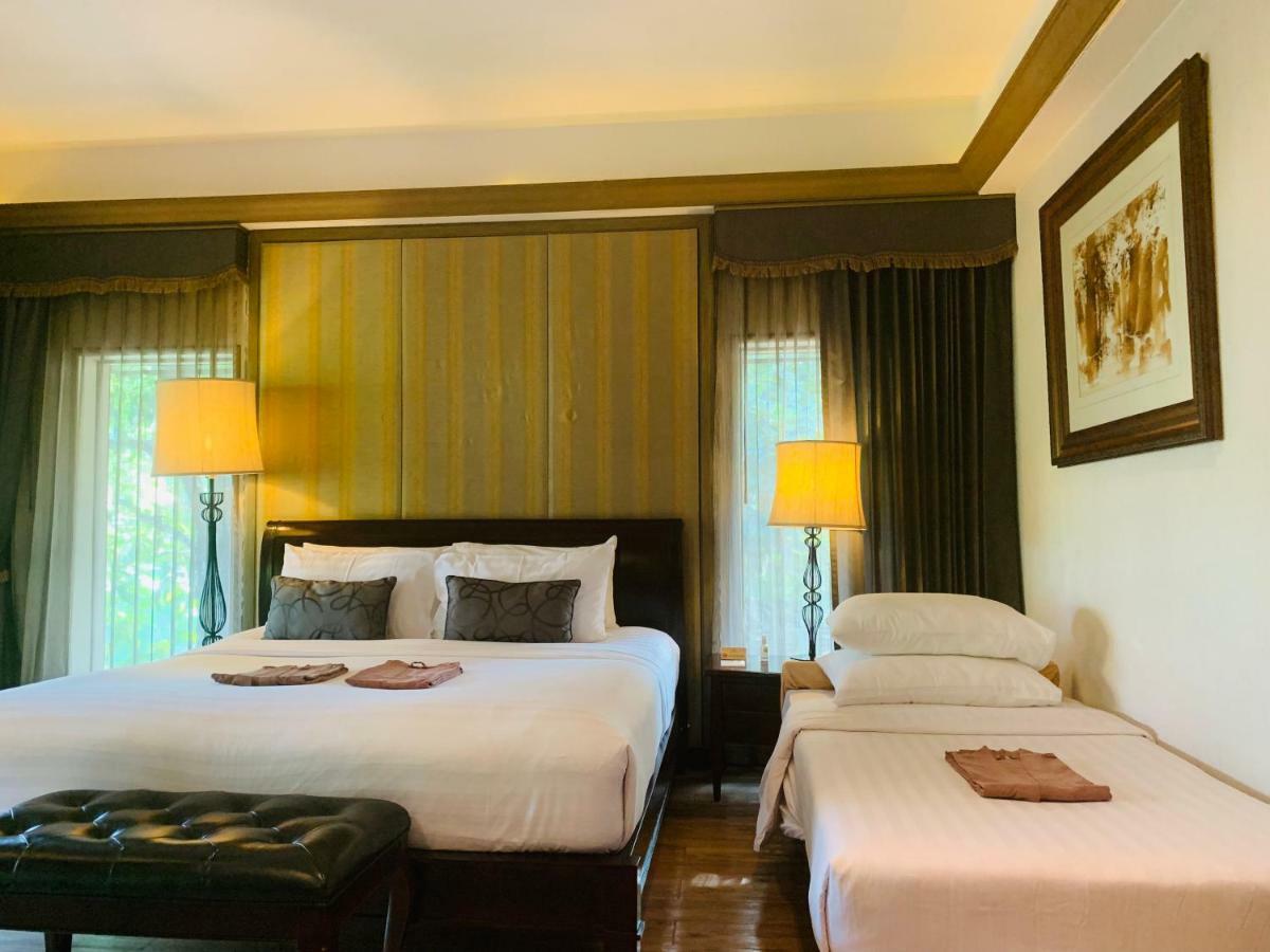 The Rim Chiang Mai Hotel Exterior photo